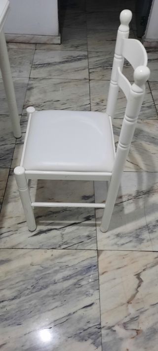 Mesa de madera maciza blanca con cajón, extensible