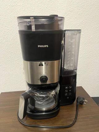 Cafetera Philips Negra de Grano