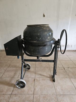 Hormigonera poco uso