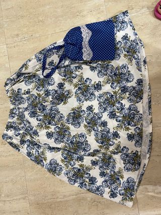 Falda y delantal Baturra Niña Talla 4-7 Años