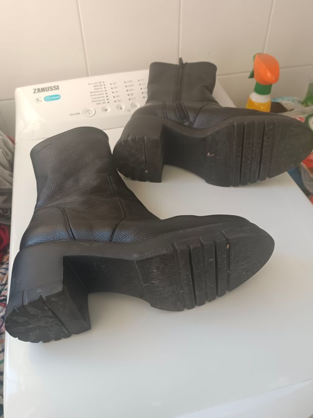 Botines Wonders Negros Talla 38