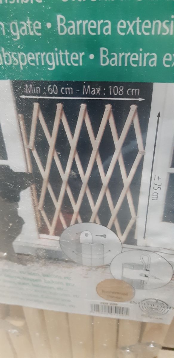 Barrera extensible de madera