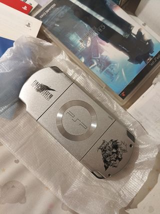PSP Slim & Lite Crisis Core Edición Limitada