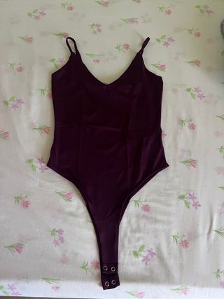 Body lencería morado tirantes finos