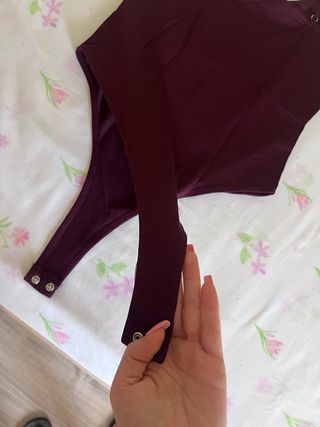 Body lencería morado tirantes finos