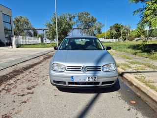 Volkswagen Golf 2002