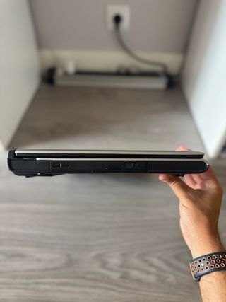 Portátil Acer Aspire 1654WLMi