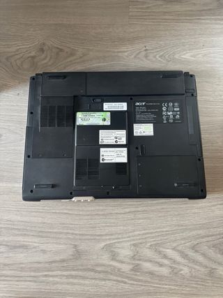 Portátil Acer Aspire 1654WLMi