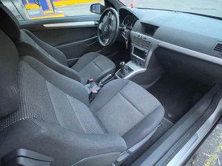 OPEL Astra GTC 1.9 CDTi 120 CV Sport 3p.