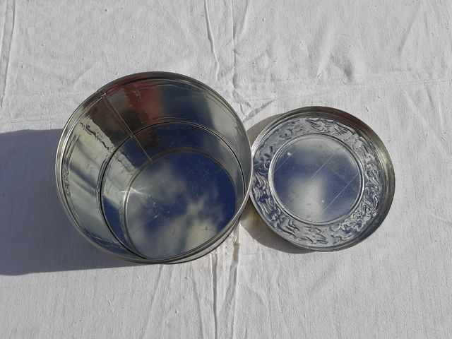 Scatola di latta tonda Canaletto