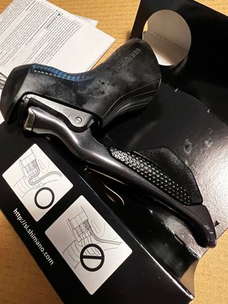 Maneta Ultegra Di2 izquierda 
PARA REPARAR!