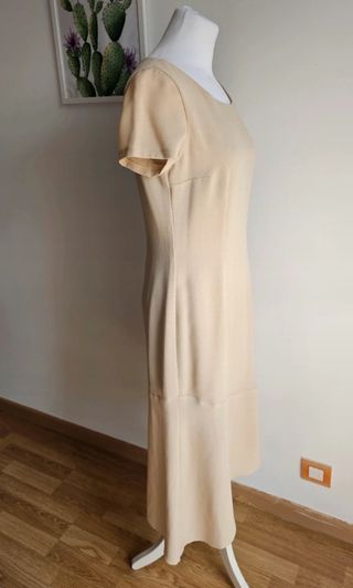 Conjunto falda y camisa beige mujer