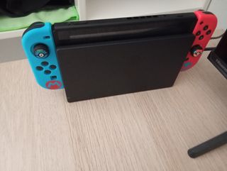 Nintendo Switch Azul y Rojo