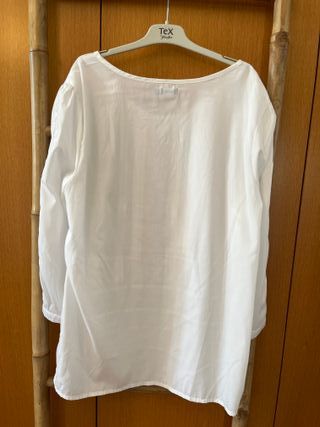 Blusa blanca Inextenso bordada