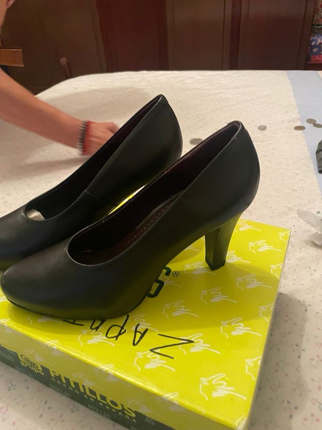 Zapatos de tacón Pitillos negros