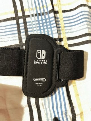 Nintendo Switch OLED nera e bianca