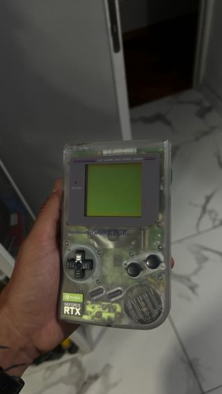Game Boy Clásica Personalizada Nvidia RTX