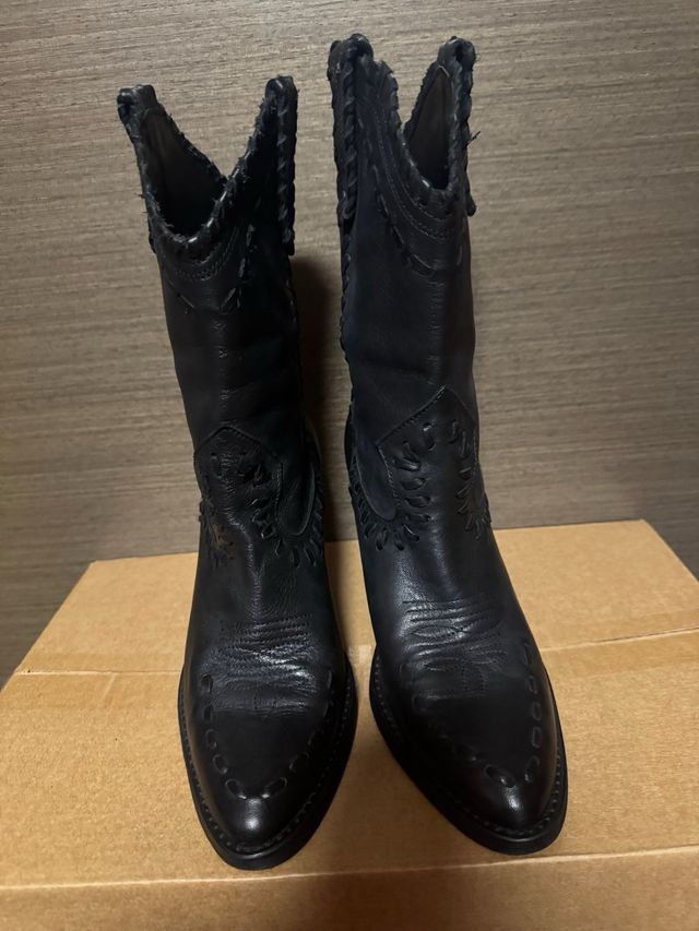 Botines Cowboy de piel Mango