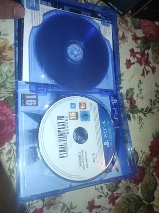 Final Fantasy VII Remake Deluxe PS4