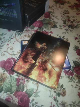 Final Fantasy VII Remake Deluxe PS4