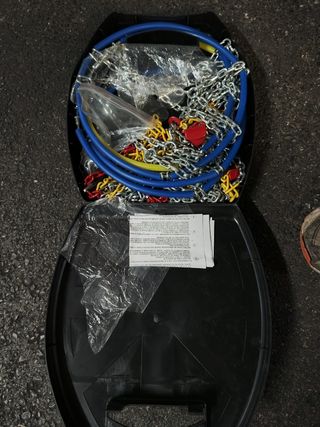 4 juegos cadenas coche nieve