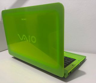 Portátil Sony Vaio Verde Lima