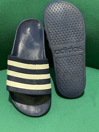 Chanclas Adidas Azul y Blanco