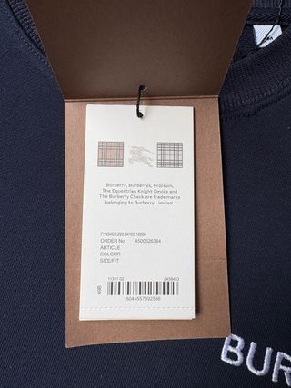 Sudadera Burberry Azul Marino Nueva con Etiqueta