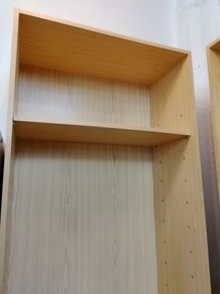 PAREJA ESTANTERÍAS MADERA