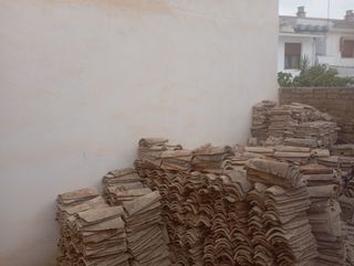 Tejas antiguas de barro