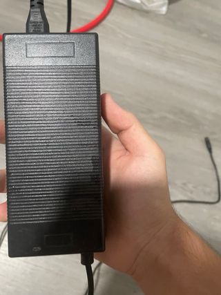 Cargador Cecotec Patinete Eléctrico