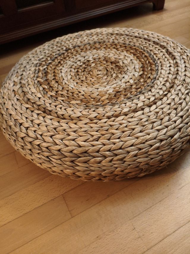 Puff Redondo  de IKEA.