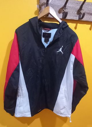 Cazadora cortavientos Jordan Air