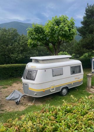 Caravana Eriba Touring