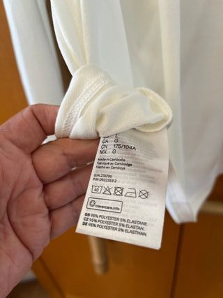 Blusa H&M blanco roto