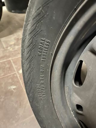 4 Ruedas Coche Volkswagen