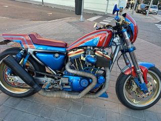 Harley Davidson Custom Azul y Roja