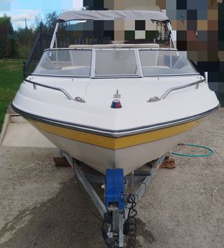 Preciosa embarcación lancha americana