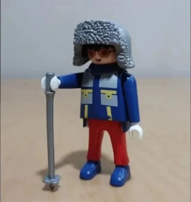 Trekking sulla neve Playmobil