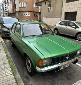 Kadett coupe ACEPTO CAMBIOS 1980