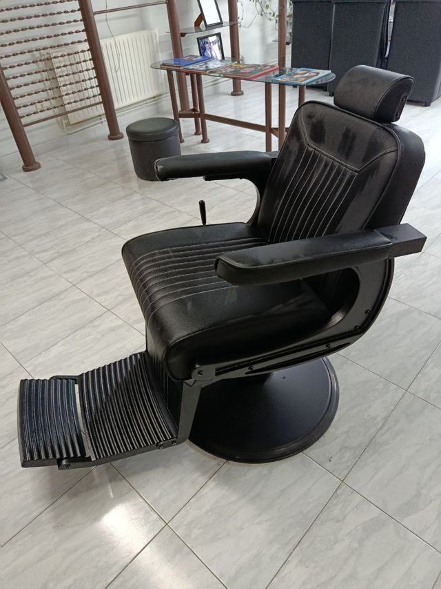 Sillón de peluquería Barberpub 3822 negro