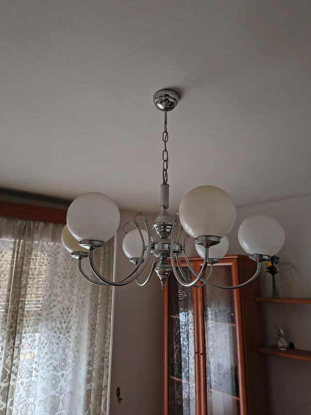 Lámpara de techo colgante de cristal y metal