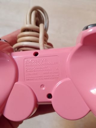 Mando PS2 Edición Especial Rosa