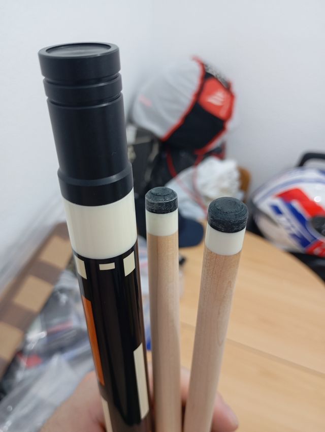 Taco de billar tres bandas