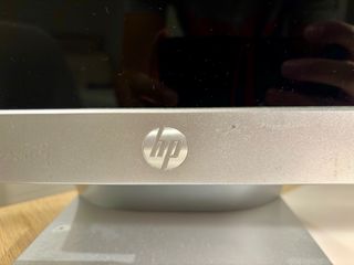 Pantalla HP 27 FHD