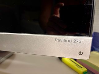 Pantalla HP 27 FHD