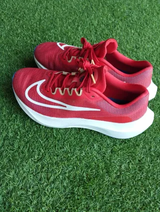 Nike Zoom Fly 5 Talla 44.5 Rojas