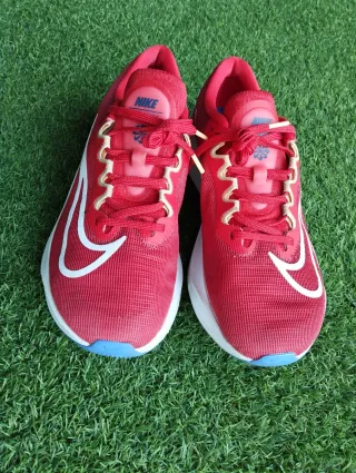 Nike Zoom Fly 5 Talla 44.5 Rojas
