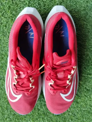 Nike Zoom Fly 5 Talla 44.5 Rojas
