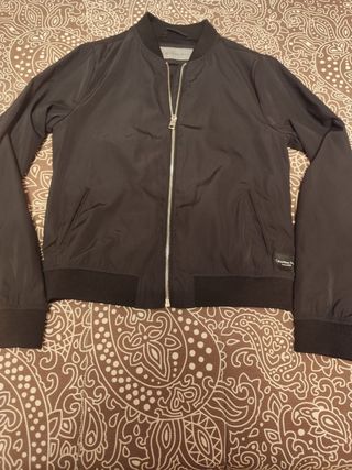 Cazadora bomber Calvin Klein Jeans negra mujer